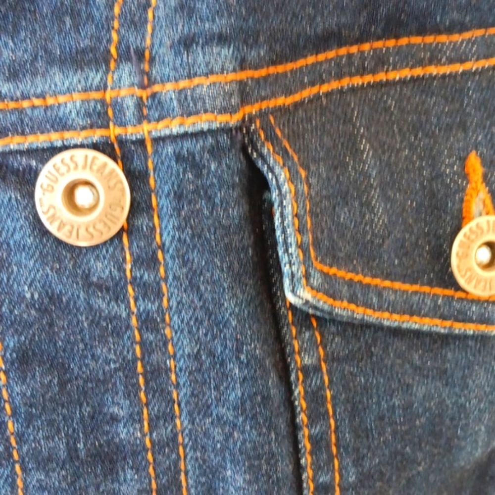 Guess Jean jacket. Beautiful condition. - Picture 7 of 8